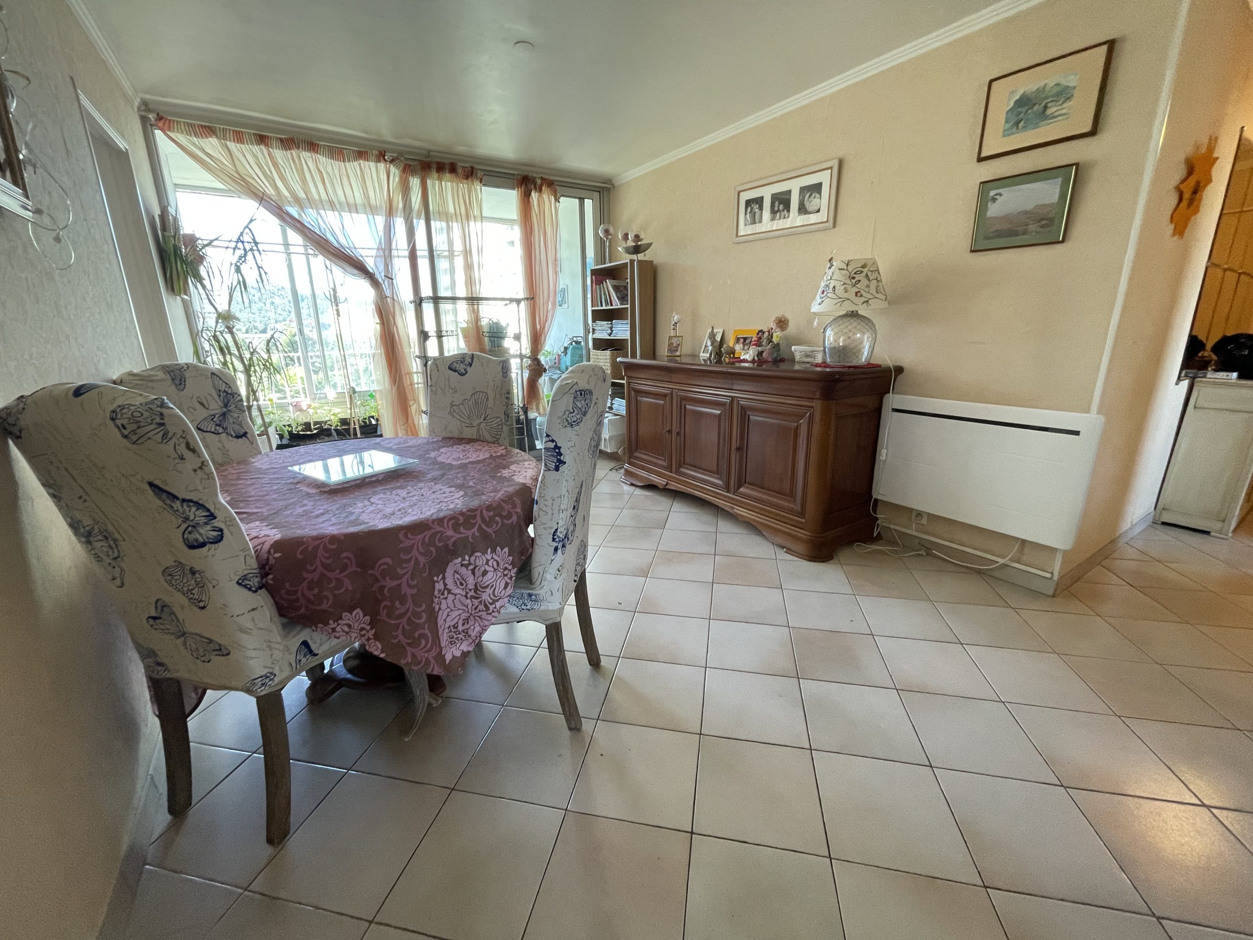 Salle à manger après réorganisation – Home Organiser Rennes